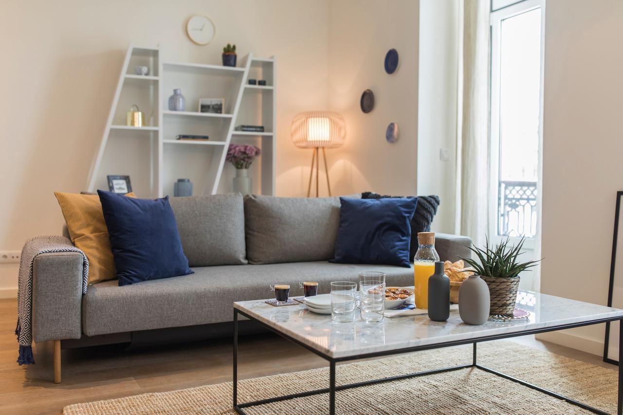 Urban Chic Apartment In The Heart Of Historic Lisbon Exterior photo